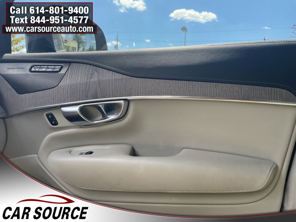 Used 2022 Volvo XC90 T8 Inscription w/ Lounge Package image 23