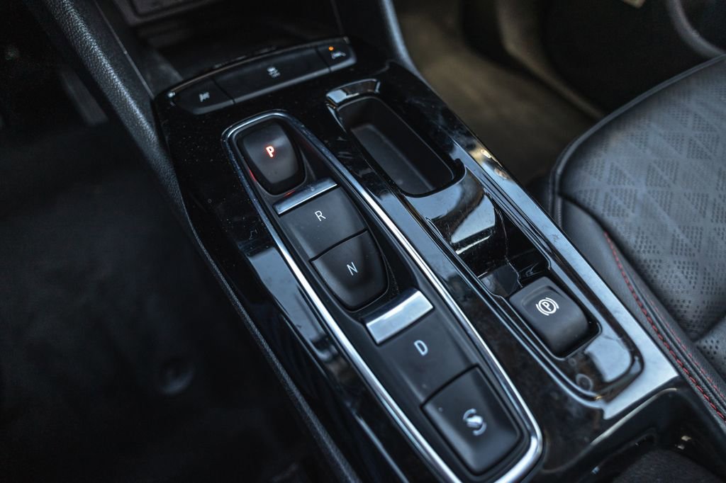 Used 2023 Chevrolet Bolt EUV Premier w/ Sun & Sound Package image 17