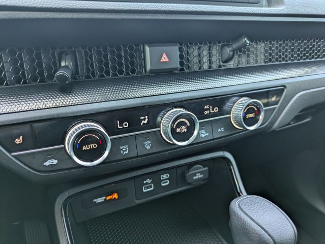 Used 2024 Honda CR-V EX image 12