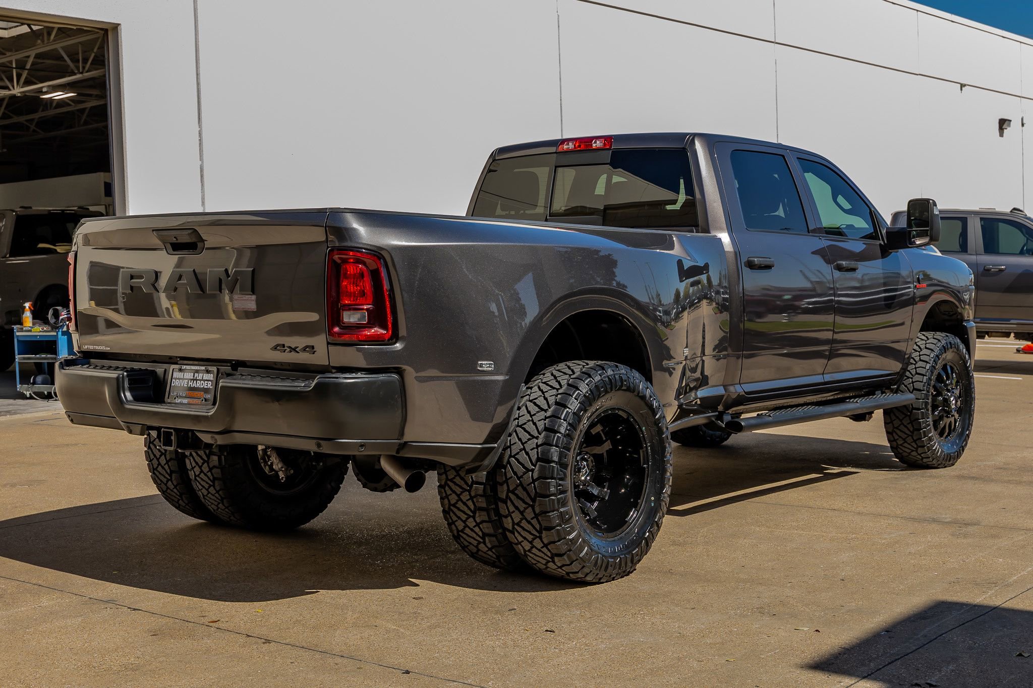 Used 2025 RAM 3500 Tradesman AWD/4WD image 10