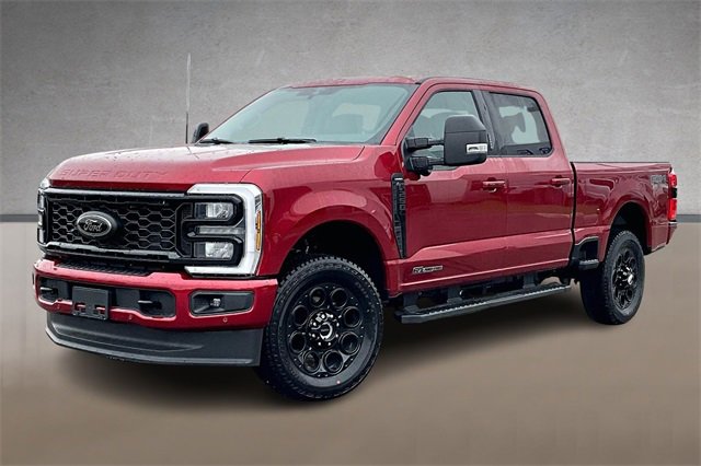 New 2026 Ford F250 Lariat w/ Black Appearance Package