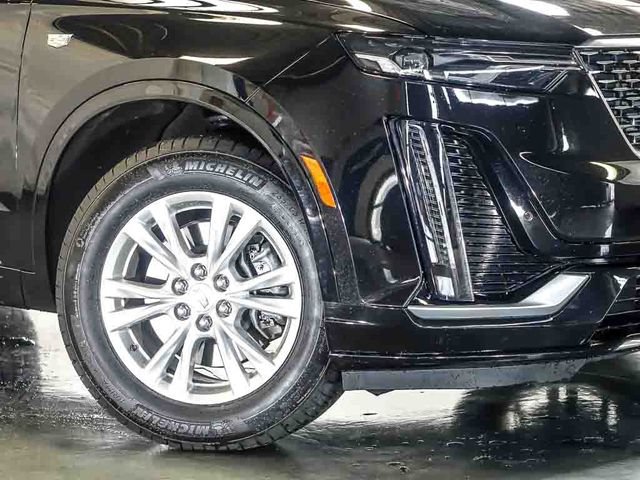 Certified 2024 Cadillac XT6 Luxury w/ LPO, Floor Liner Package AWD/4WD image 4