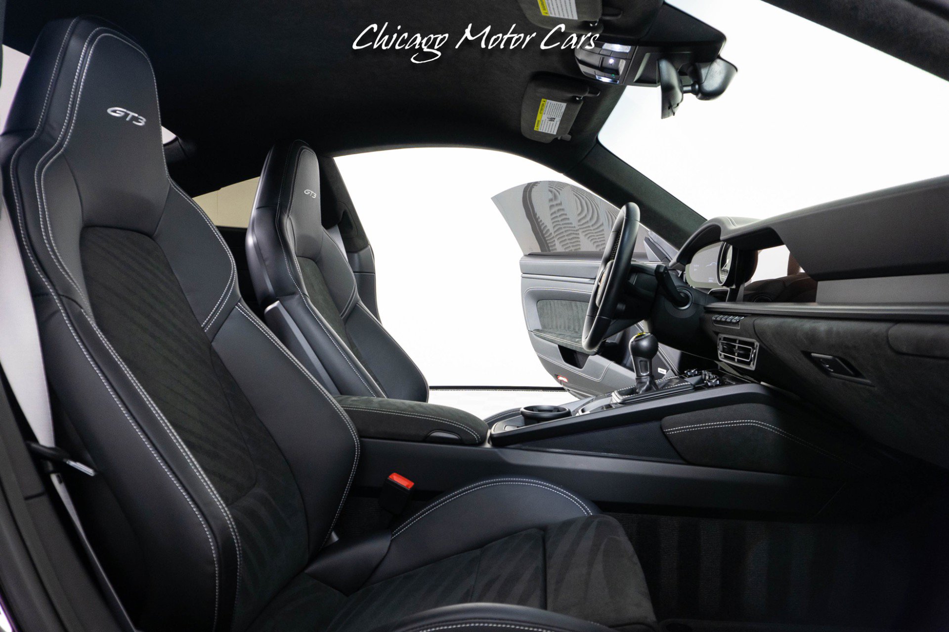 Used 2022 Porsche 911 GT3 image 45