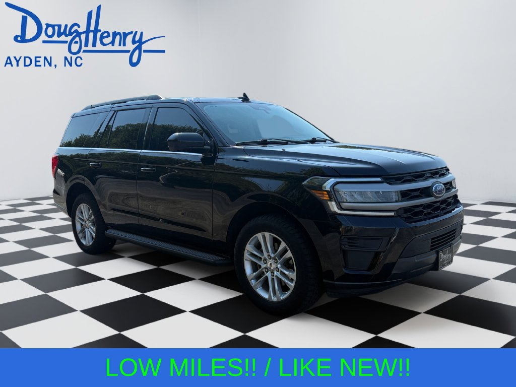 Used 2024 Ford Expedition XLT AWD/4WD image 7