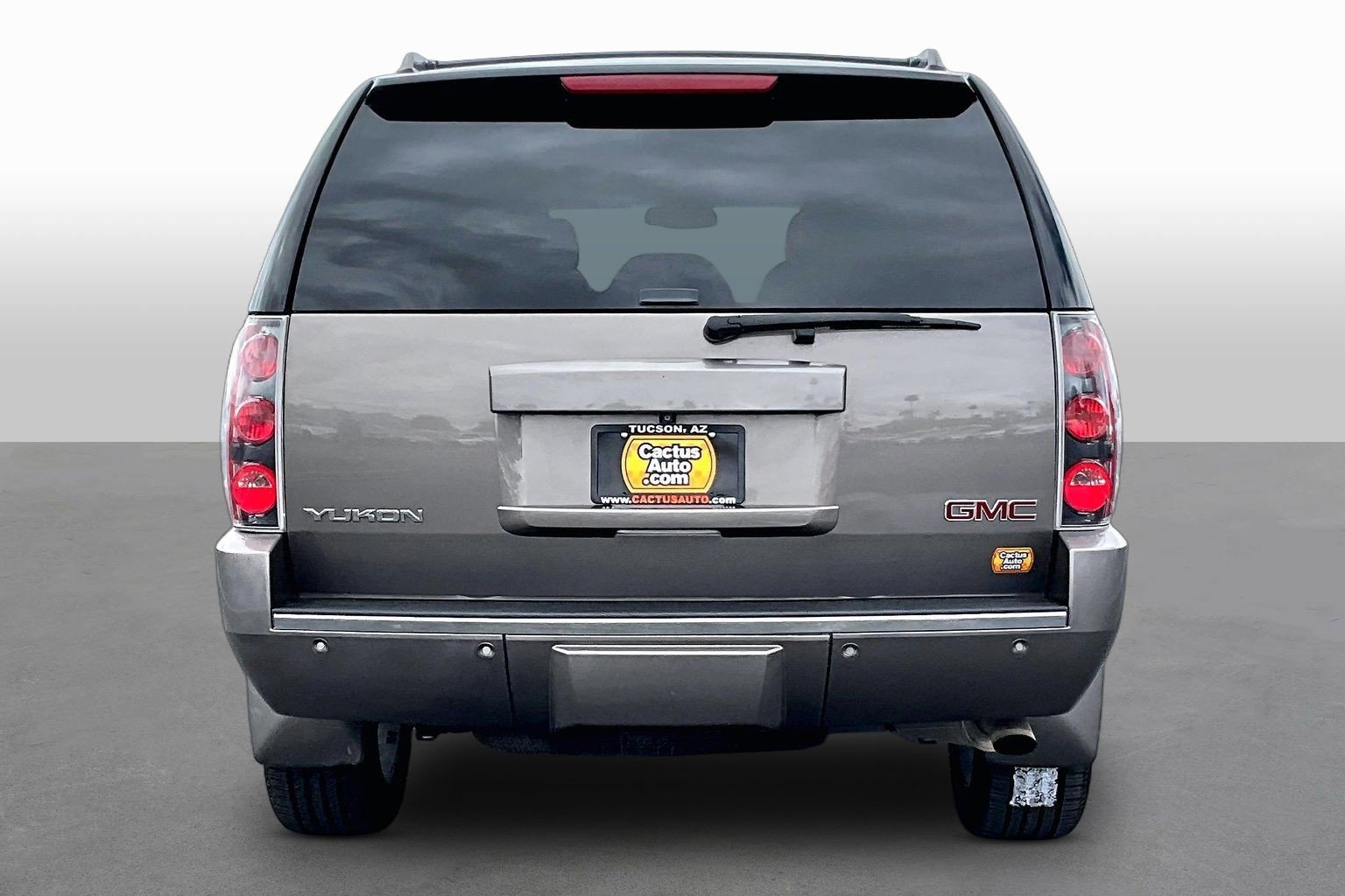 Used 2013 GMC Yukon Denali AWD/4WD image 4