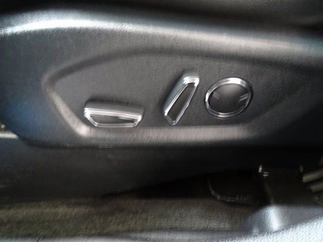 Used 2018 Ford Explorer Sport w/ Equipment Group 401A image 3