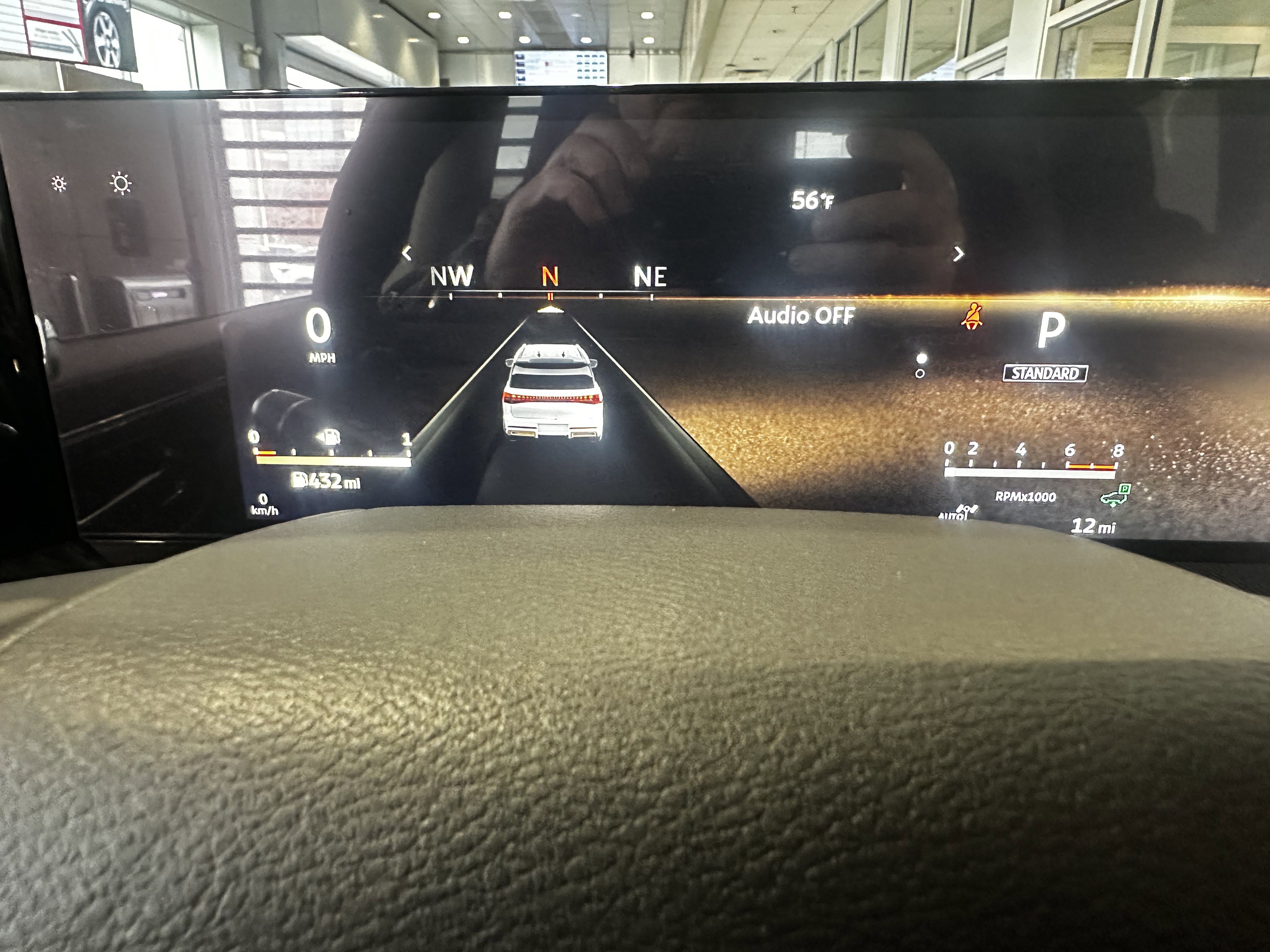 New 2026 INFINITI QX80 Luxe w/ Cargo Package image 19