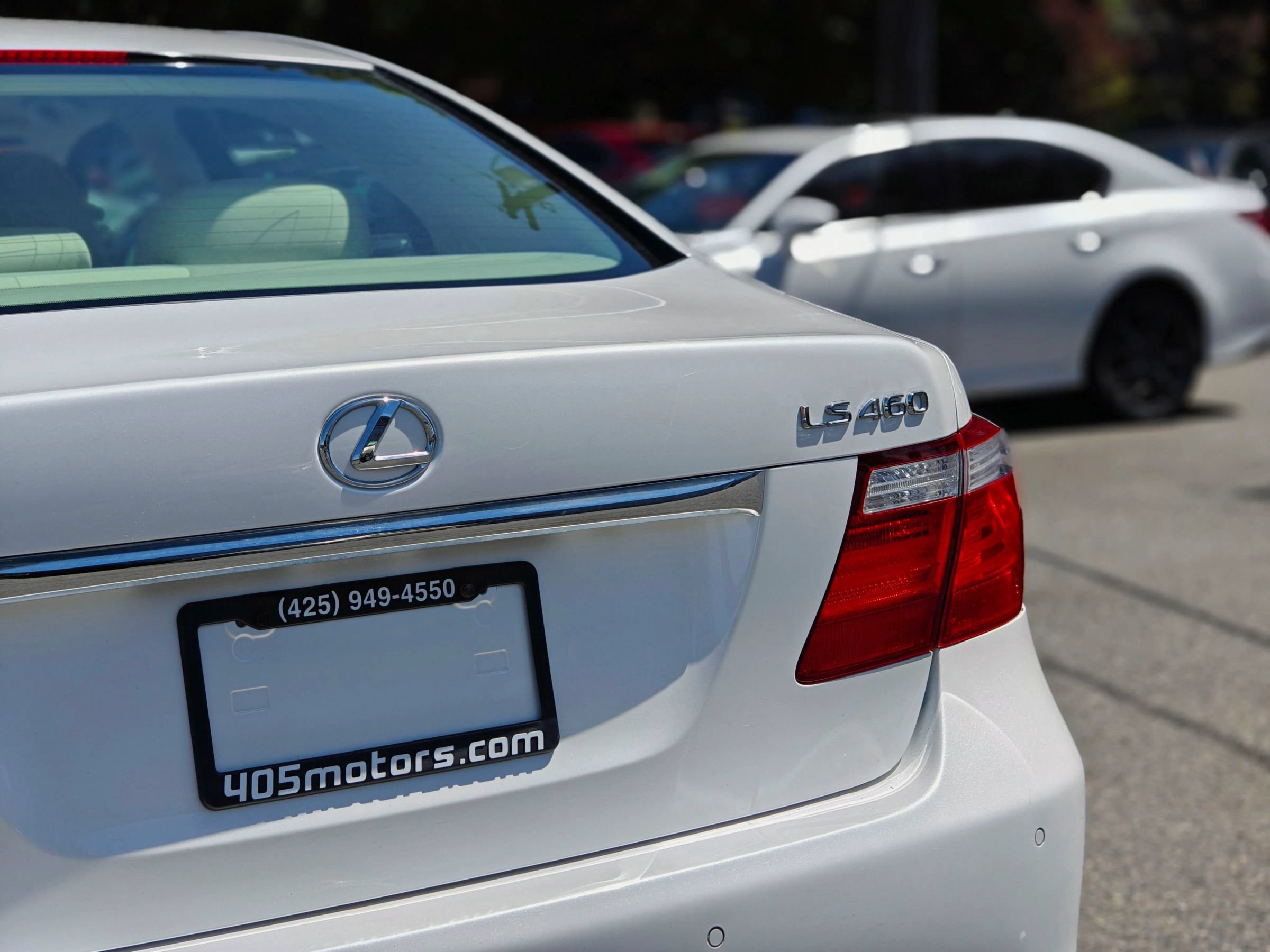 Used 2007 Lexus LS 460 w/ Comfort Pkg RWD image 7