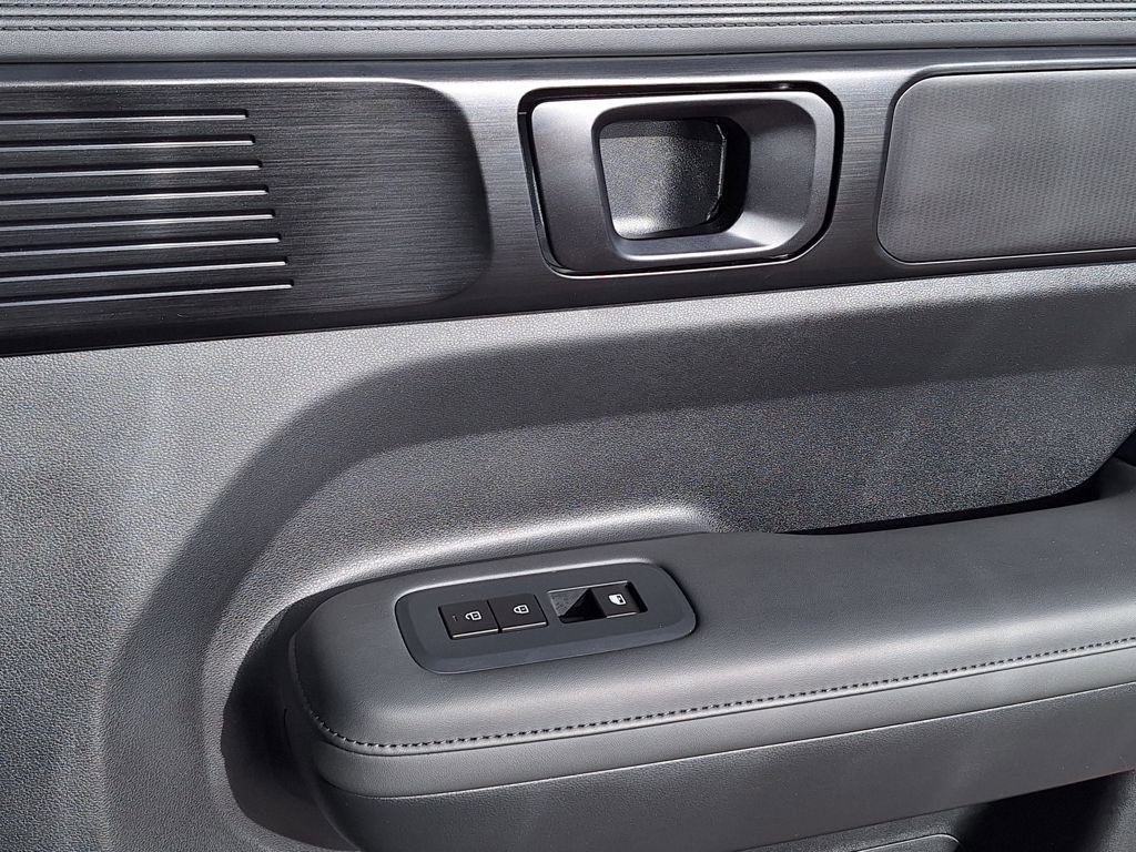 New 2025 Hyundai Santa Fe Calligraphy image 28