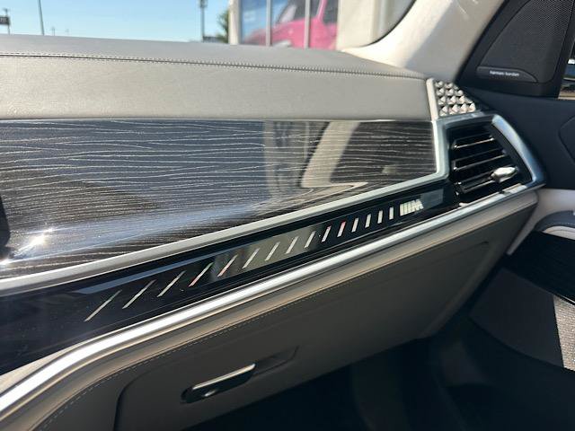 Certified 2024 BMW X7 M60i w/ Executive Package AWD/4WD image 30