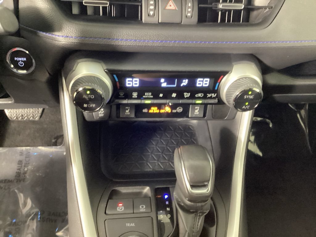 Used 2023 Toyota RAV4 XSE AWD/4WD image 24