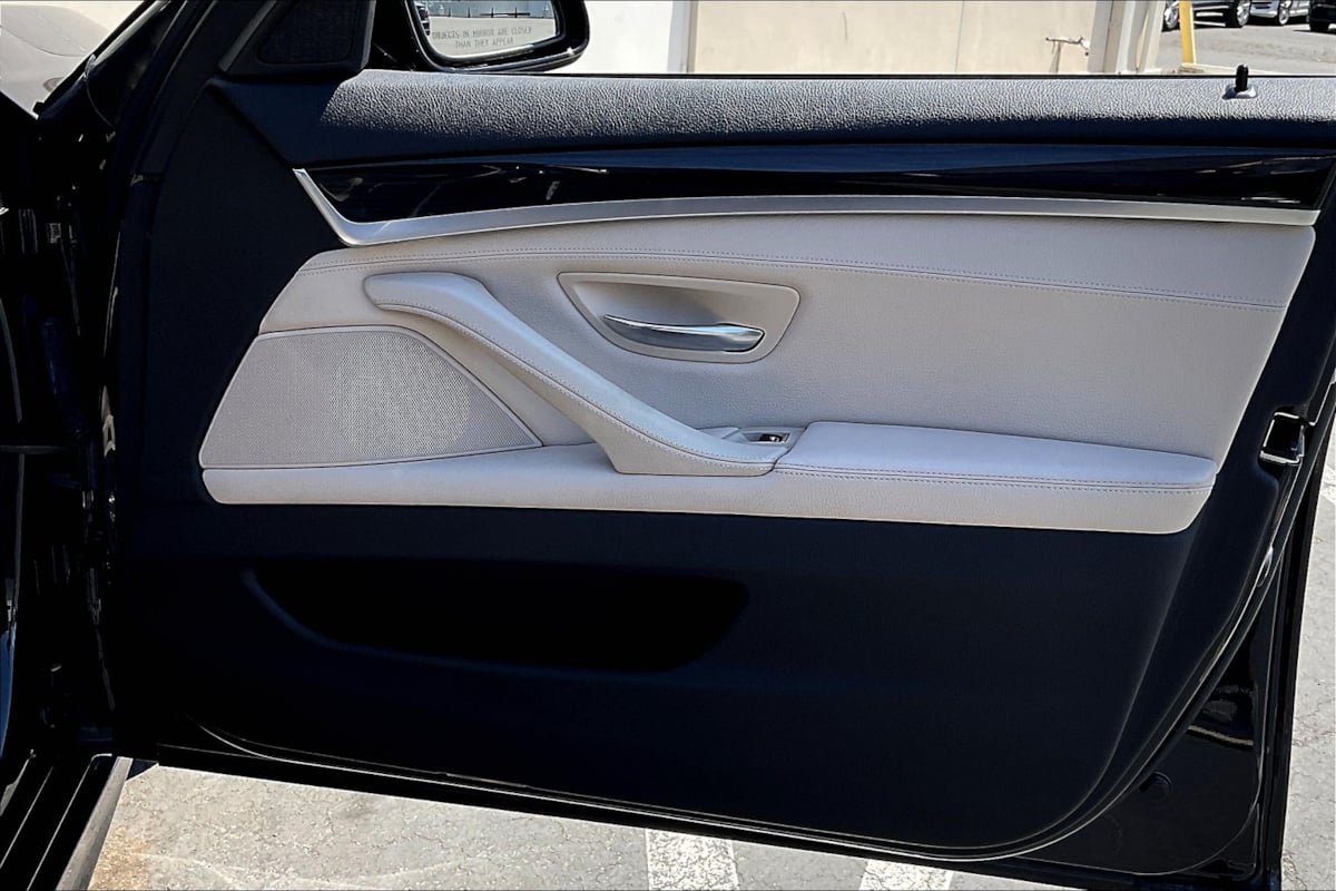 Used 2013 BMW 535i Sedan RWD image 21