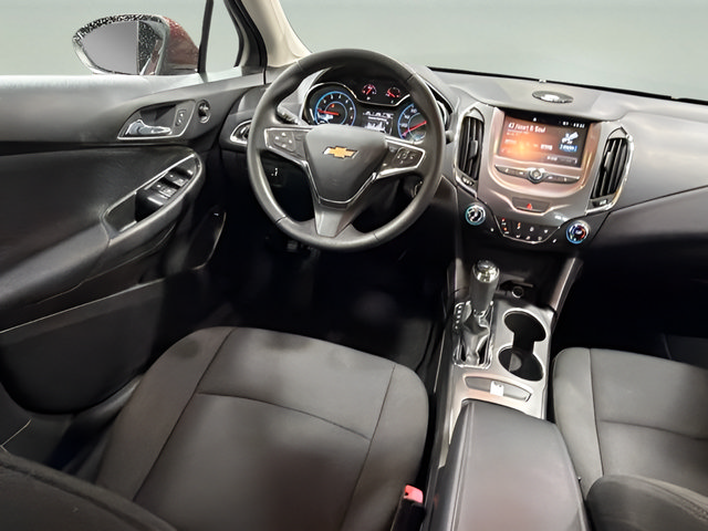 Used 2016 Chevrolet Cruze LT w/ Convenience Package FWD image 23