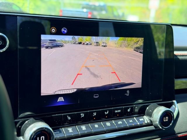 Certified 2024 Chevrolet Colorado Z71 w/ Z71 Convenience Package 2 AWD/4WD image 15
