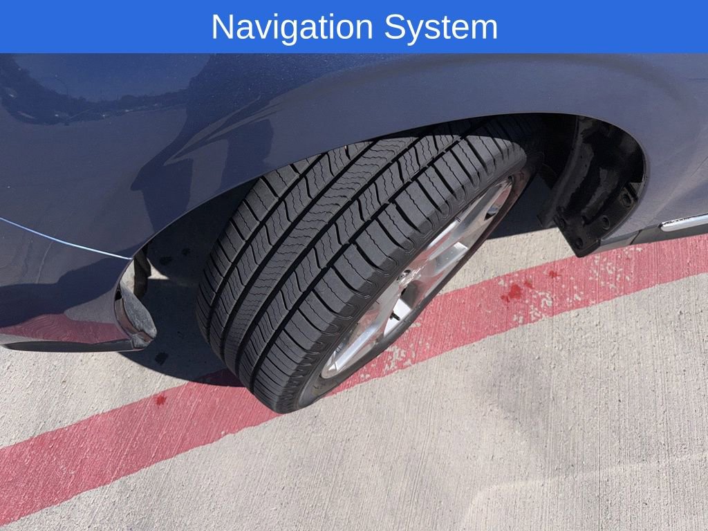 Used 2016 Subaru Forester 2.5i Touring w/ Eyesight & Navigation System image 2