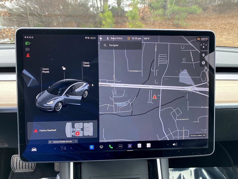 Used 2018 Tesla Model 3 Long Range image 16