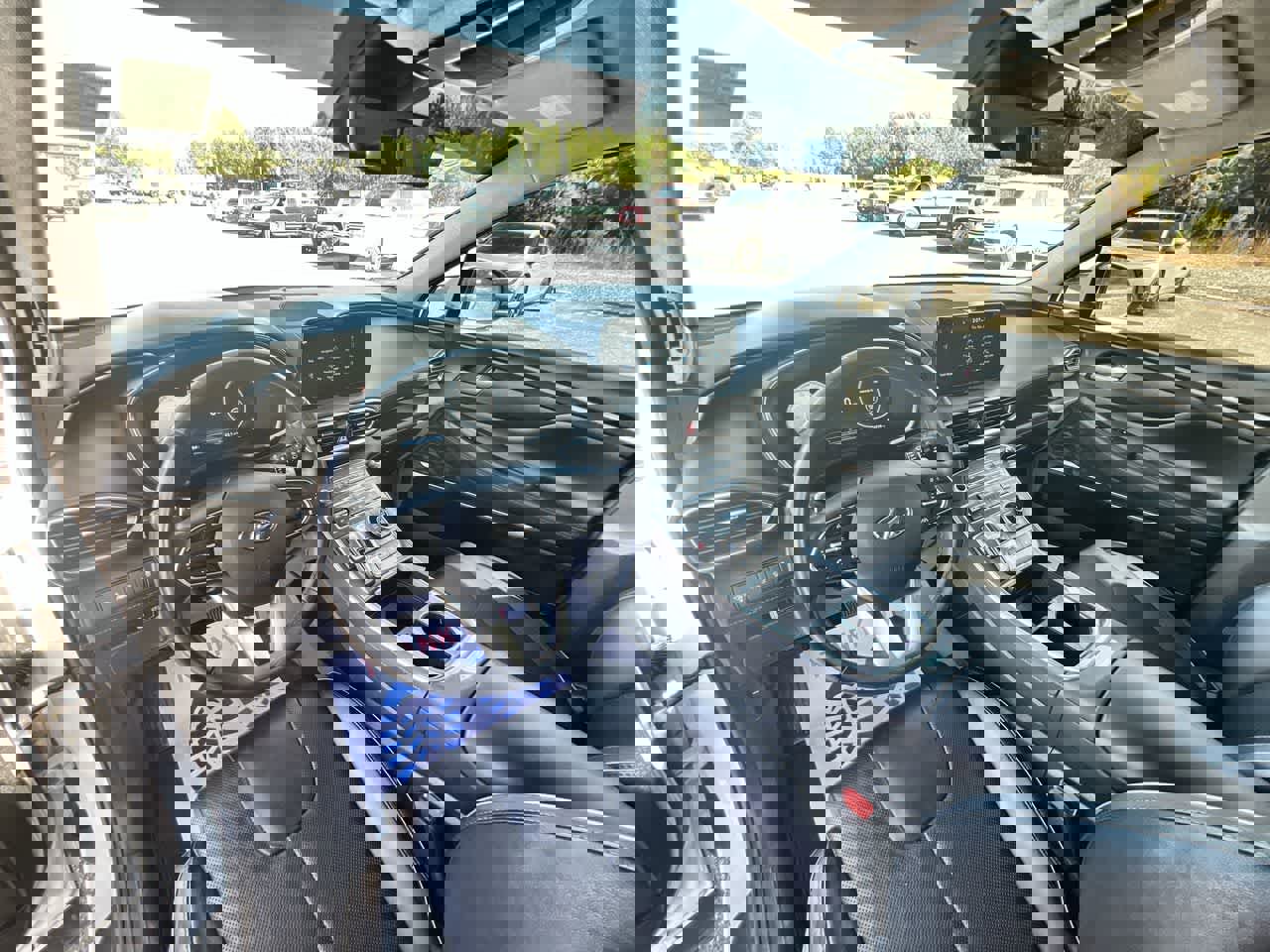 Used 2022 Hyundai Santa Fe Limited w/ Cargo Package image 10