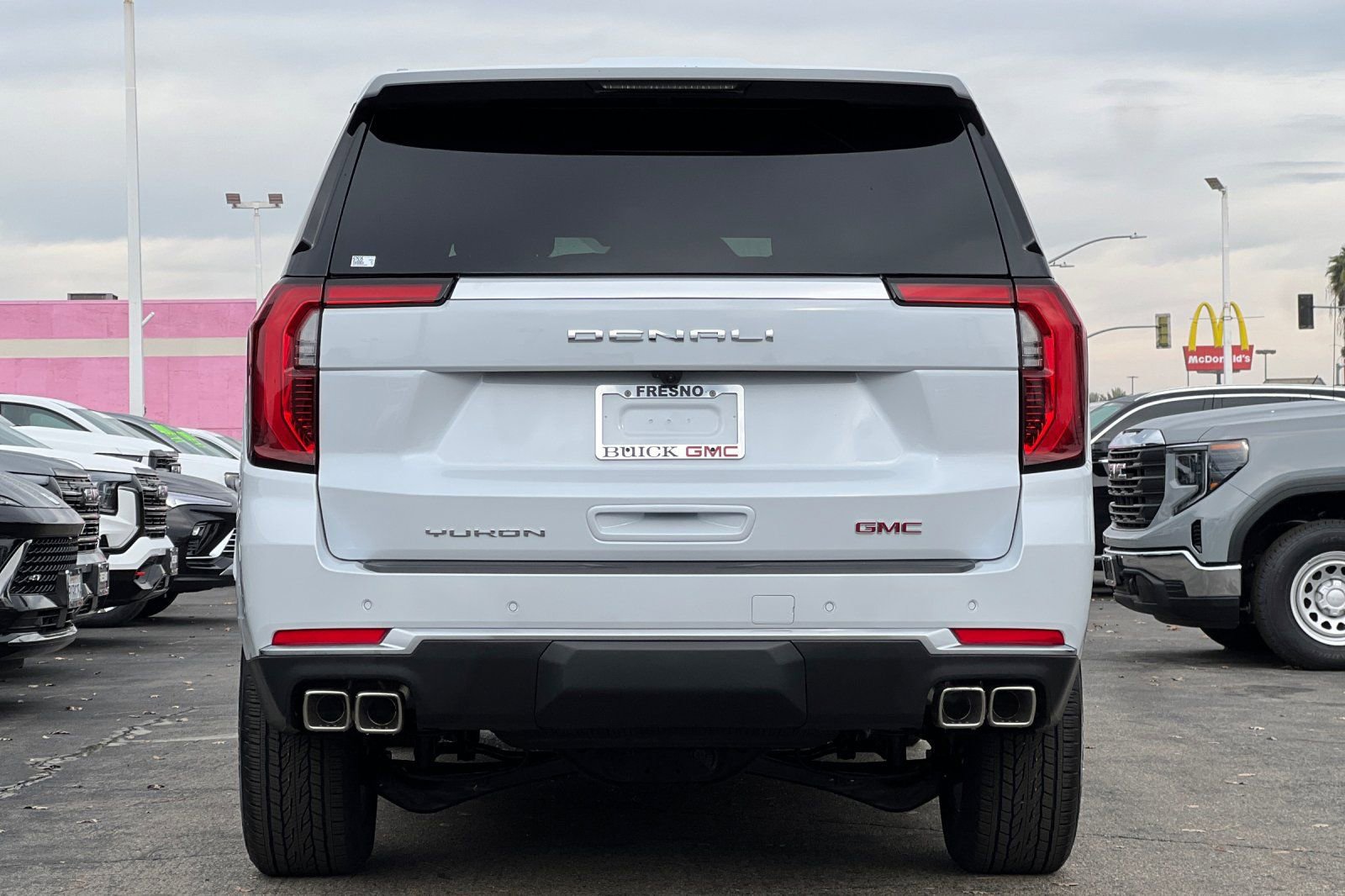 New 2026 GMC Yukon XL Denali RWD image 6