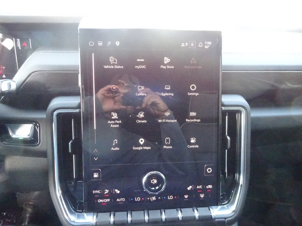 New 2026 GMC Yukon XL Elevation AWD/4WD image 26