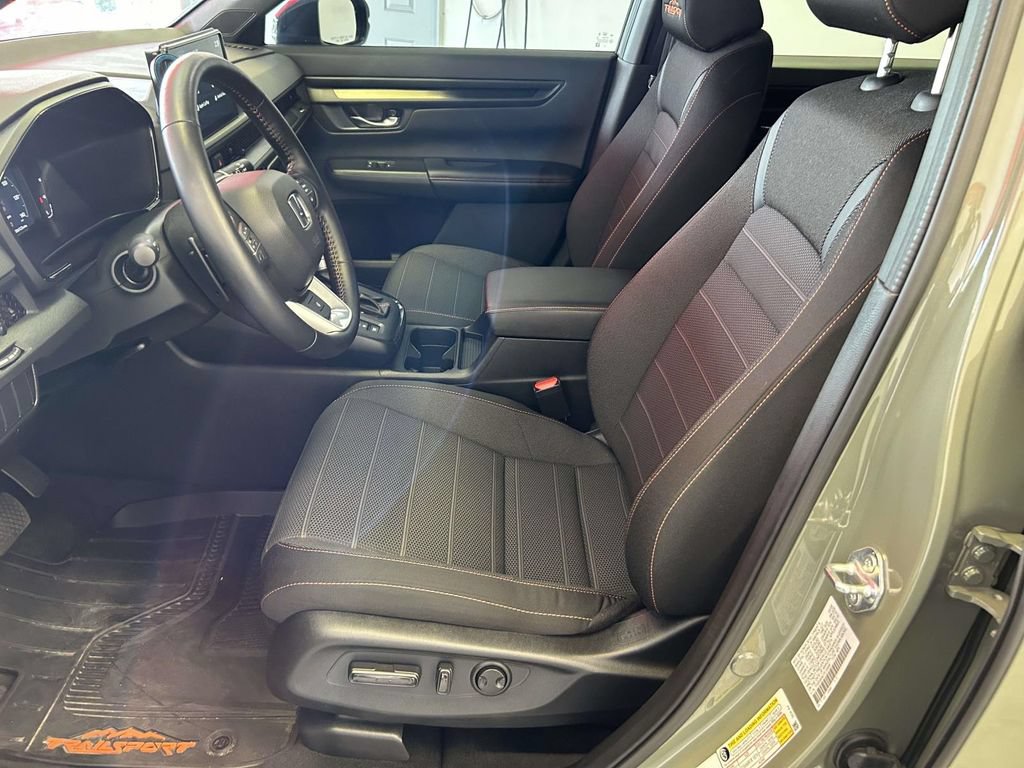 Used 2026 Honda CR-V TrailSport image 17