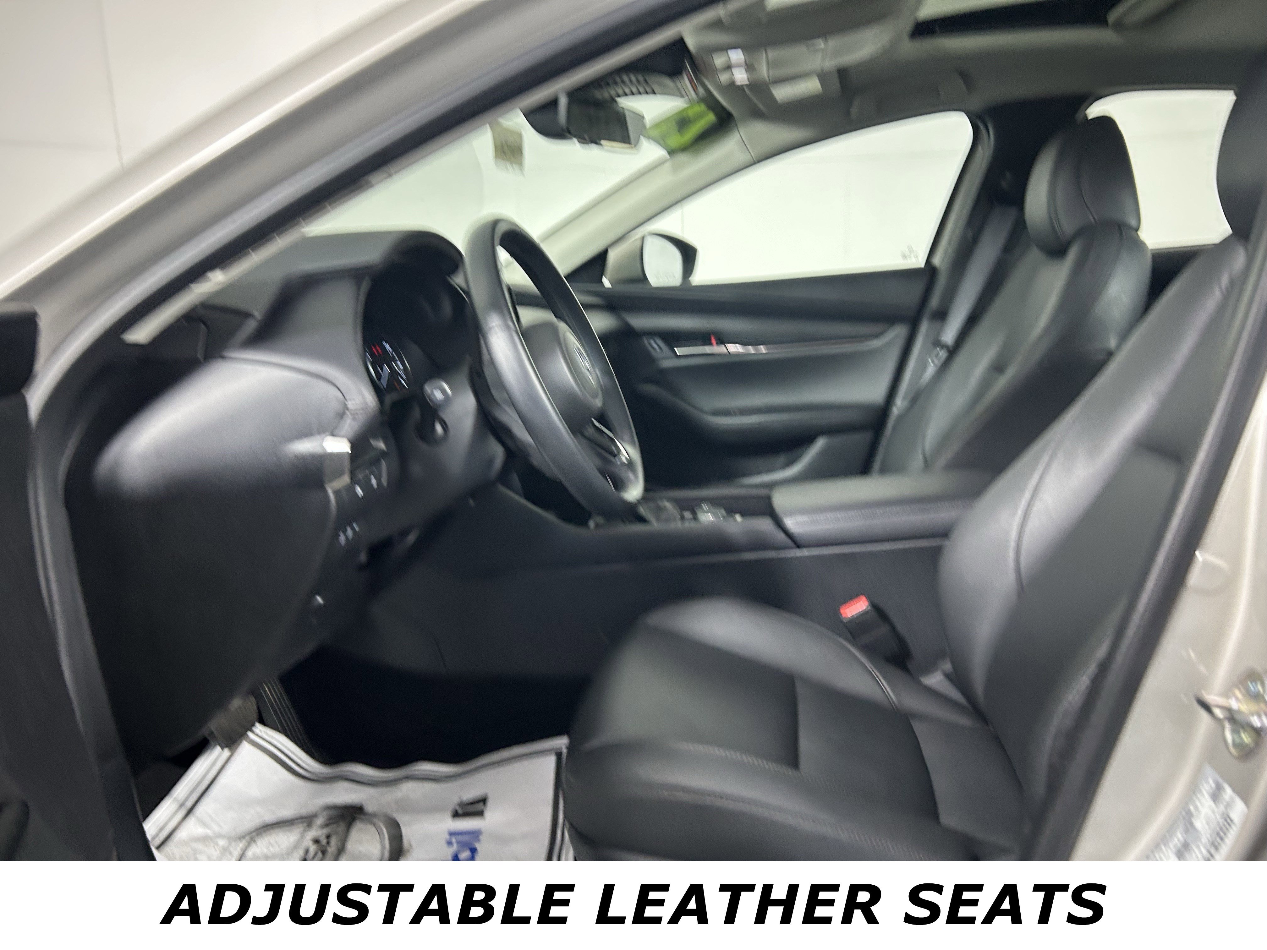 Used 2025 MAZDA MAZDA3 s image 10