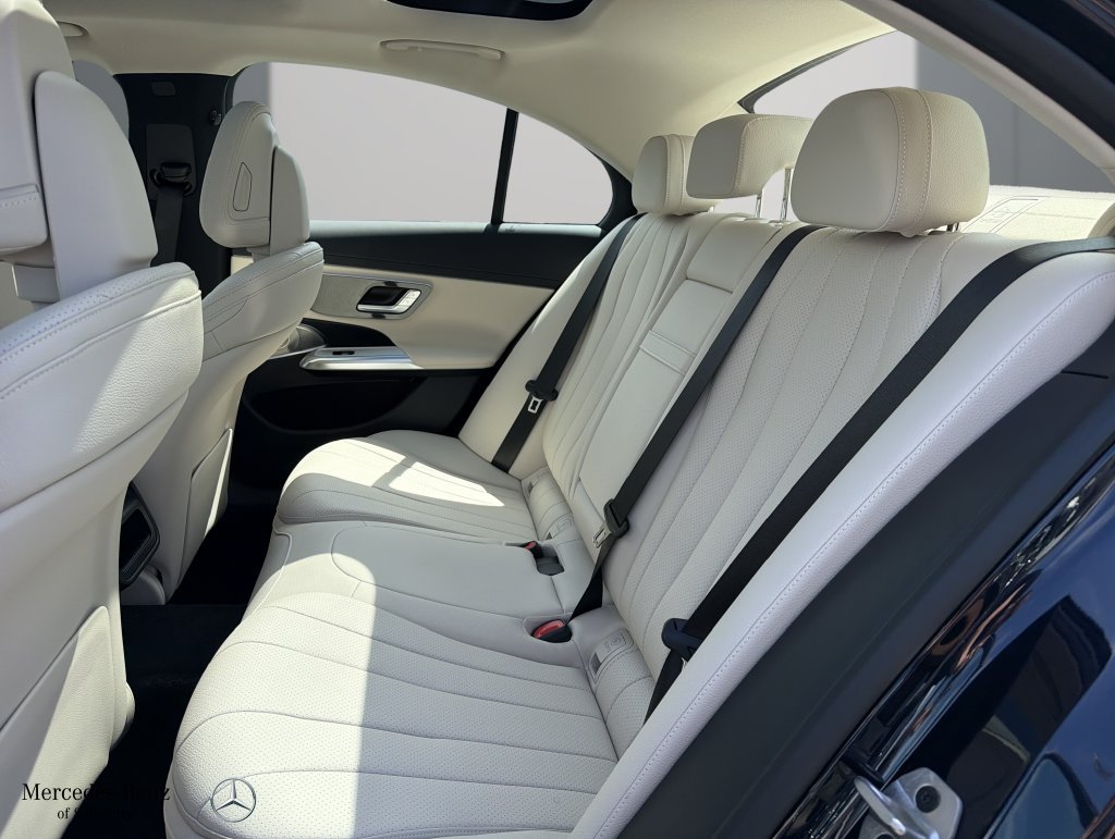 New 2026 Mercedes-Benz E 450 4MATIC Sedan image 16