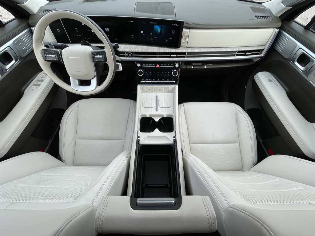 Used 2025 Hyundai Santa Fe Calligraphy image 33