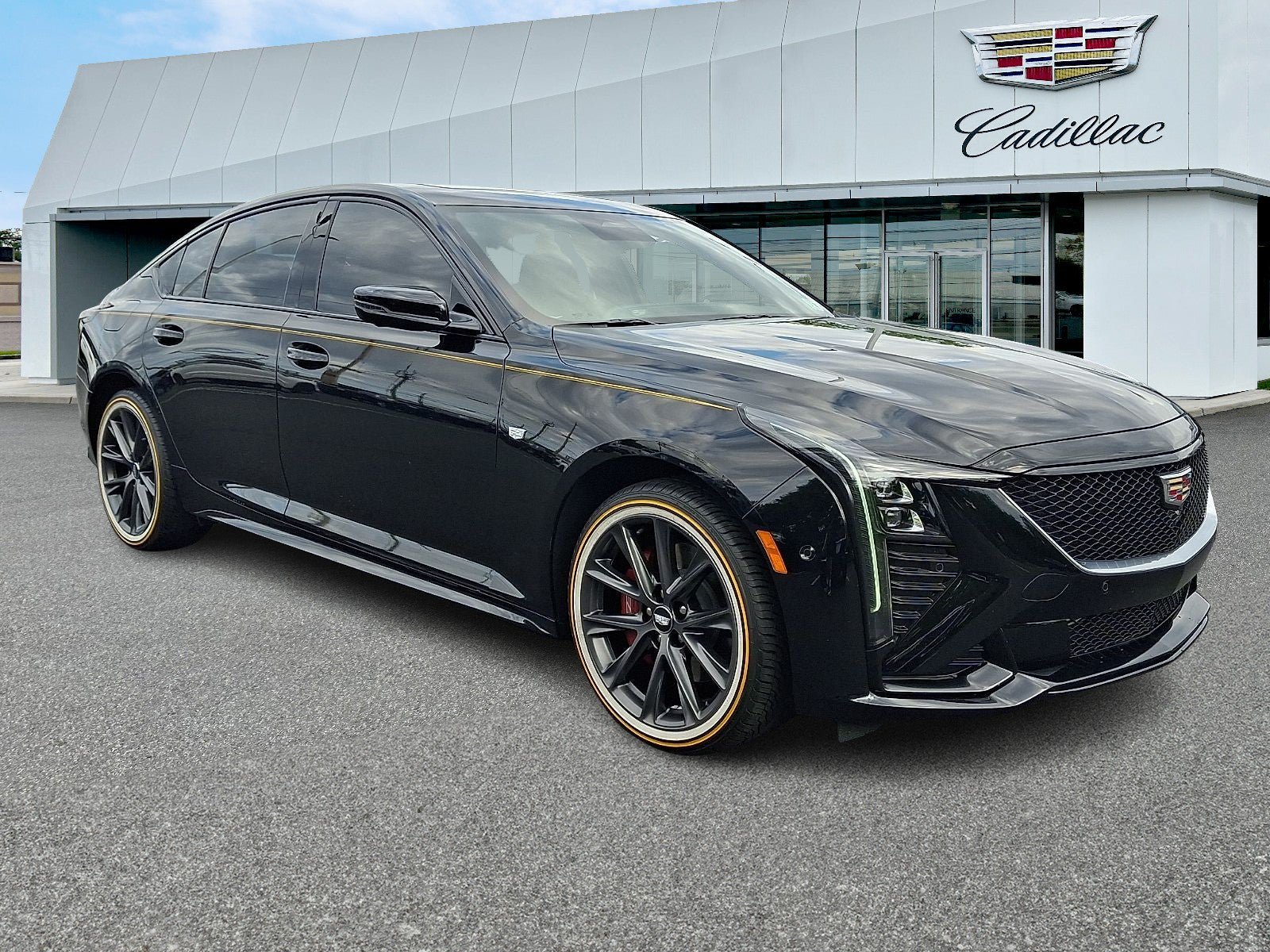 Certified 2025 Cadillac CT5 Sport w/ Sun And Sound Package AWD/4WD image 7