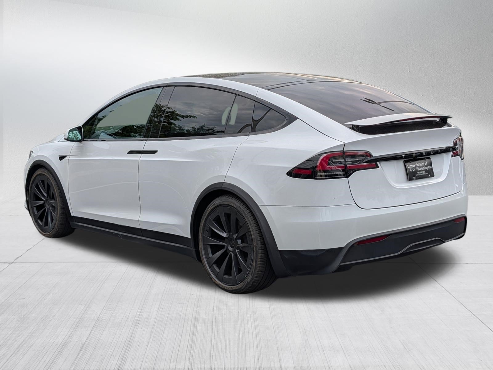 Used 2023 Tesla Model X AWD/4WD image 5