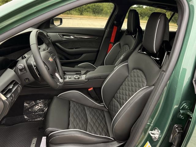 New 2026 Cadillac CT5 V RWD image 21
