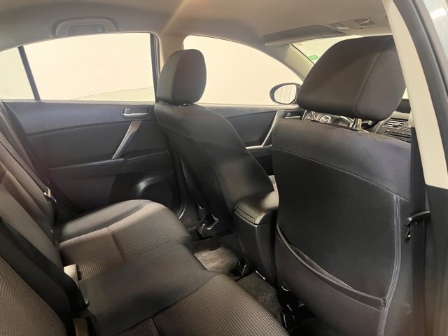 Used 2012 MAZDA MAZDA3 i Sport image 14
