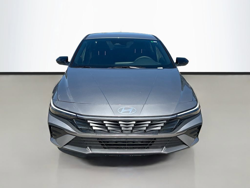 New 2026 Hyundai Elantra Sport image 2