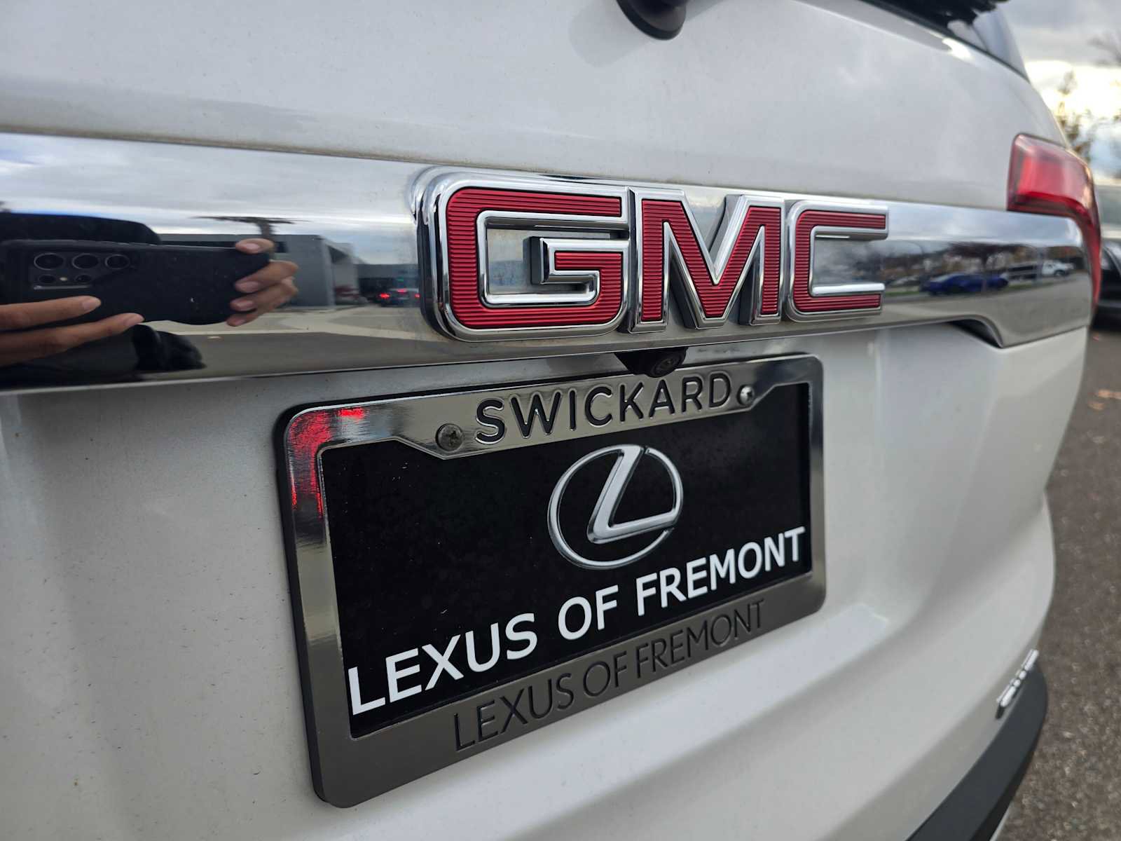 Used 2019 GMC Acadia SLT image 16