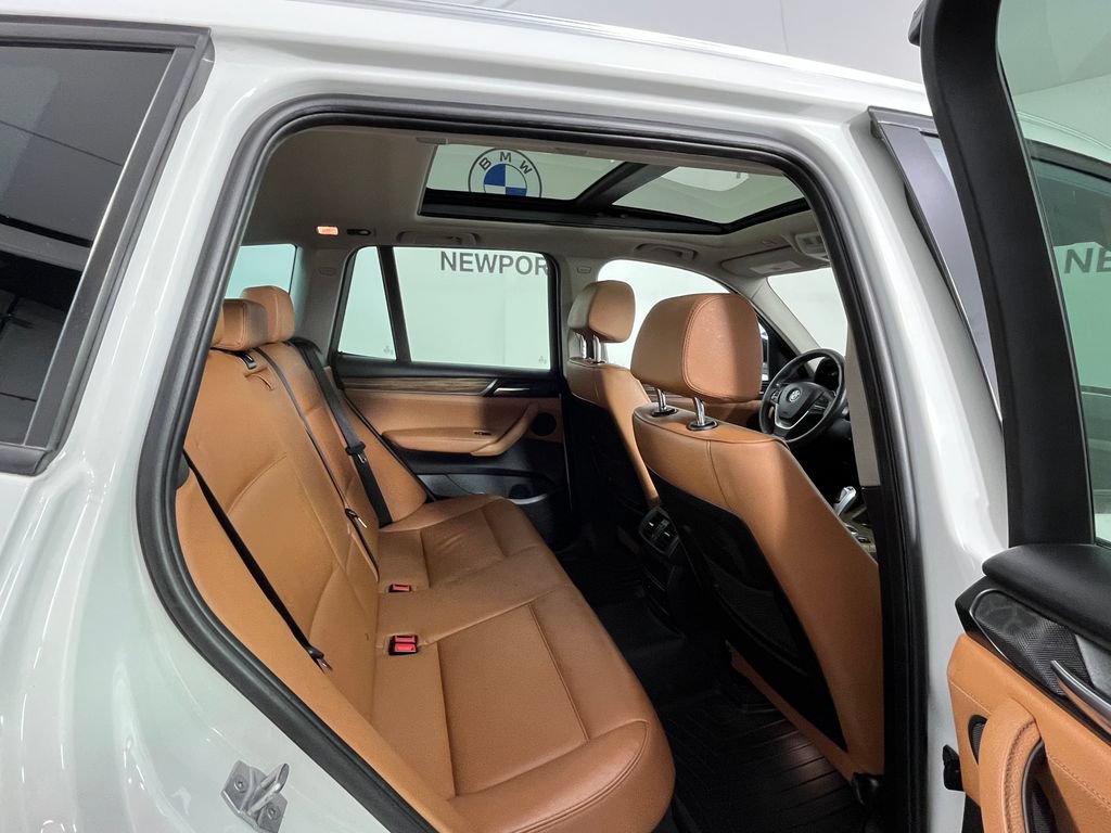 Used 2017 BMW X3 xDrive28i AWD/4WD image 17