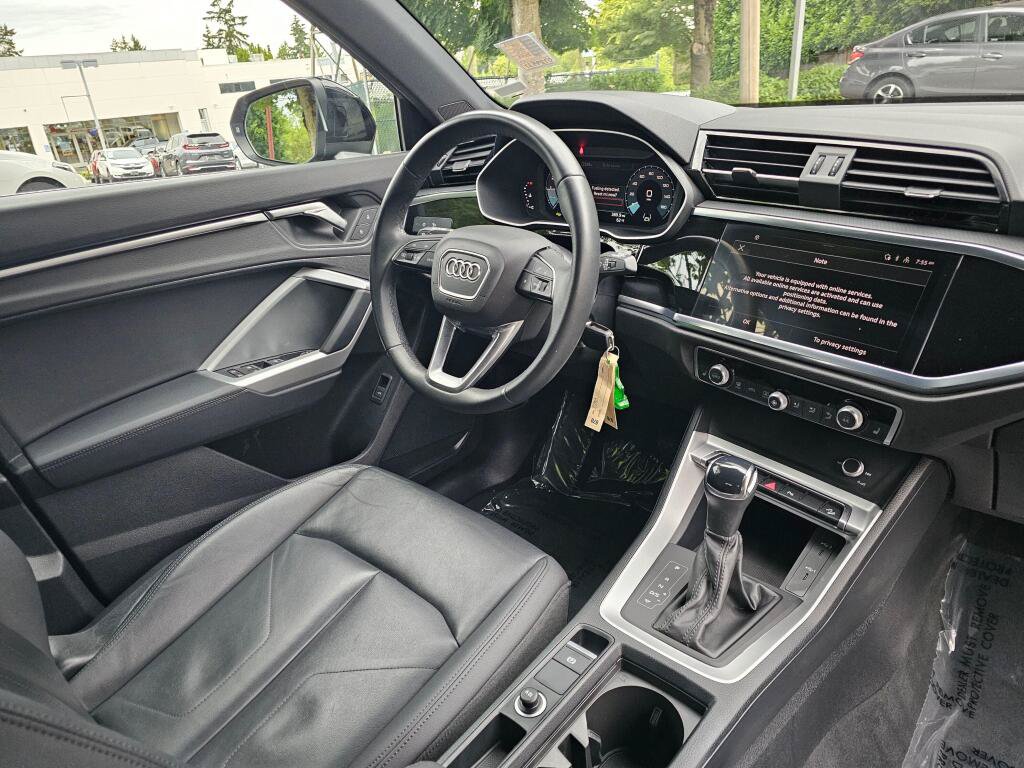 Used 2025 Audi Q3 2.0T Premium AWD/4WD image 10