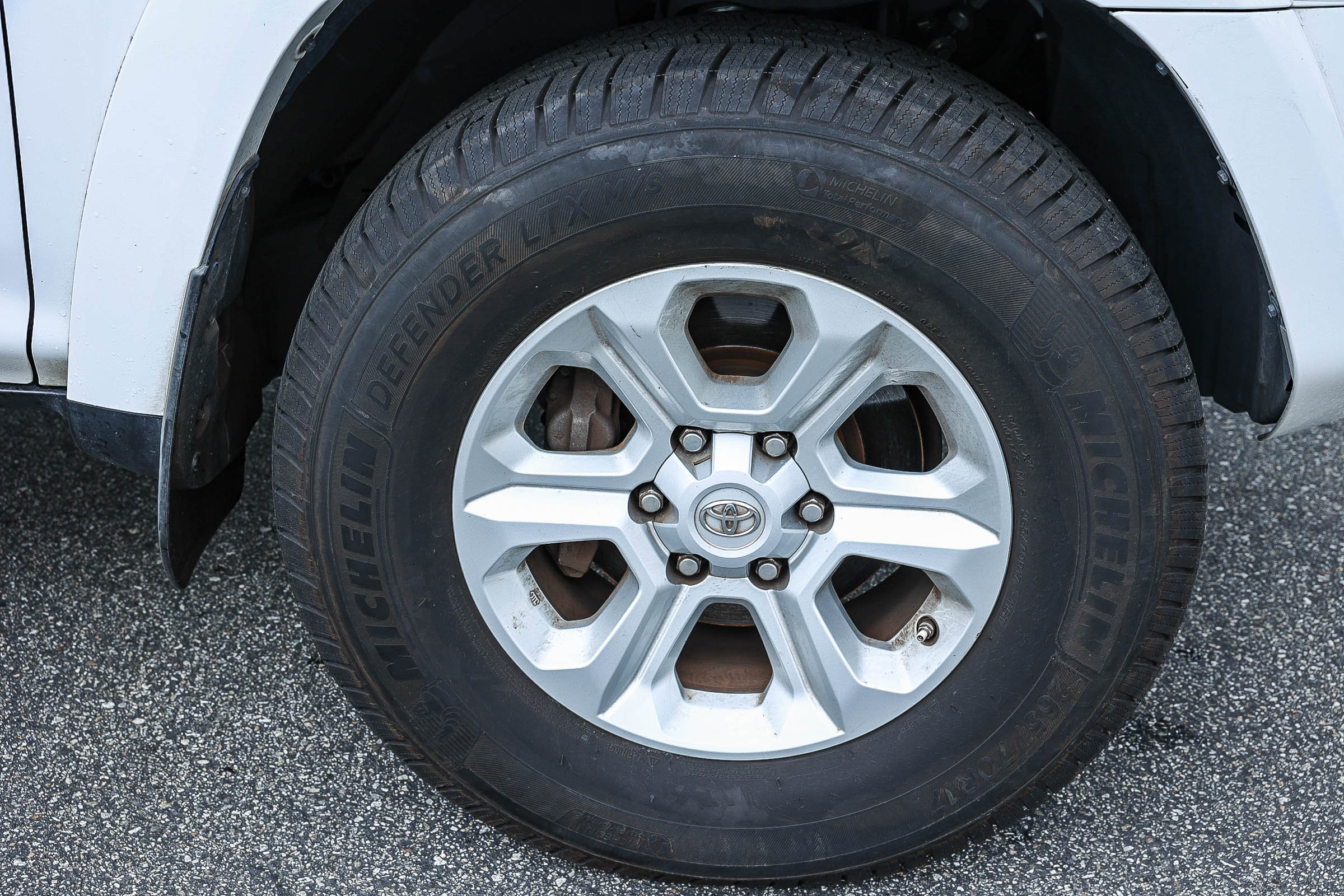 Used 2016 Toyota 4Runner SR5 image 11