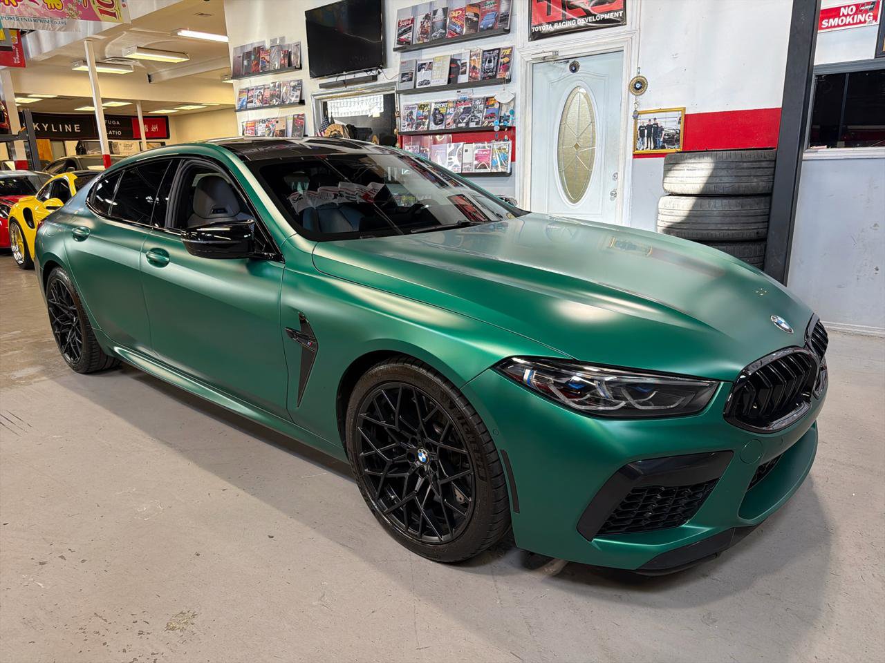 Used 2025 BMW M8 Competition image 3