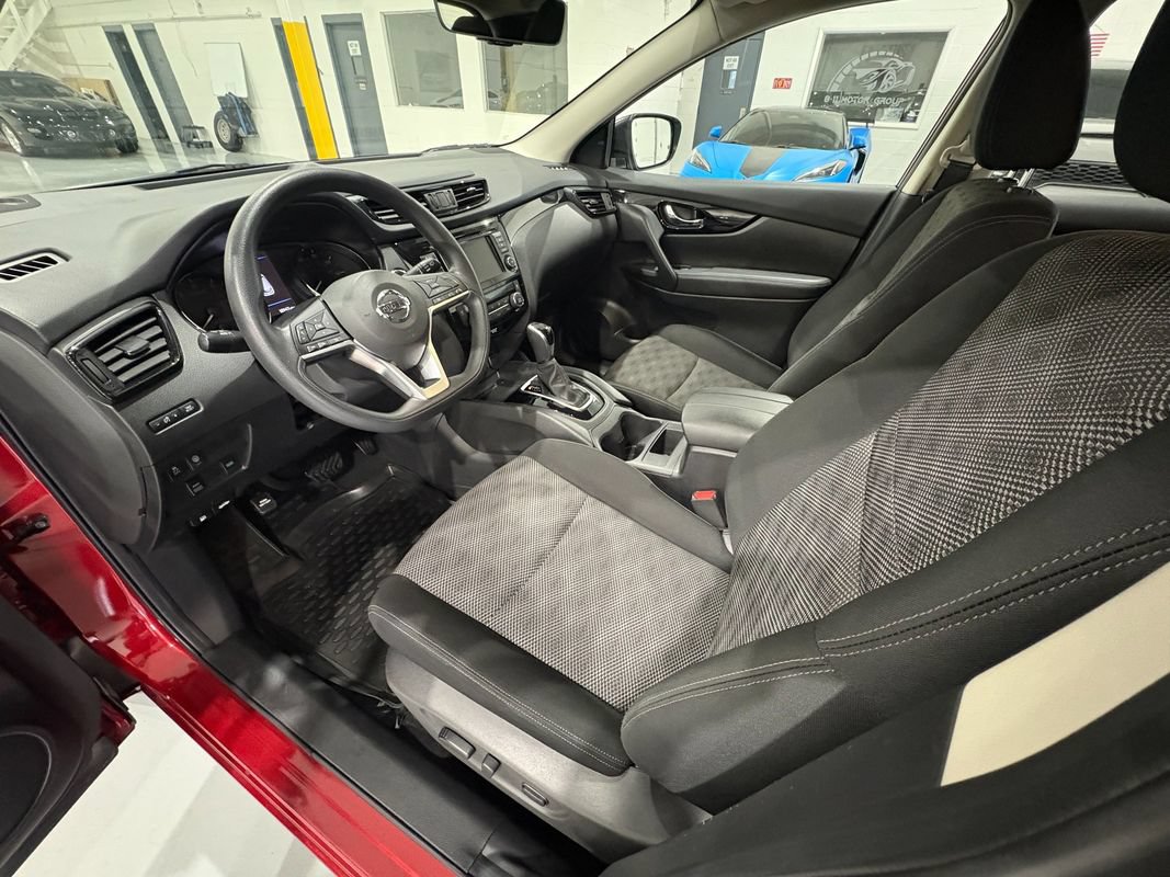 Used 2019 Nissan Rogue Sport SV AWD/4WD image 10