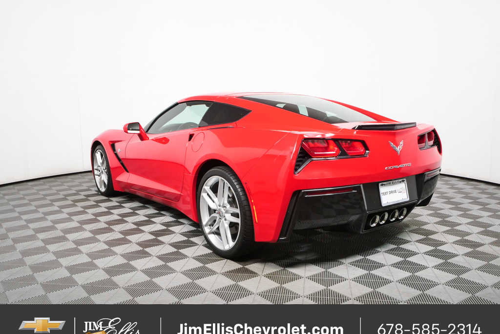 Used 2019 Chevrolet Corvette Stingray Coupe w/ 1LT RWD image 32