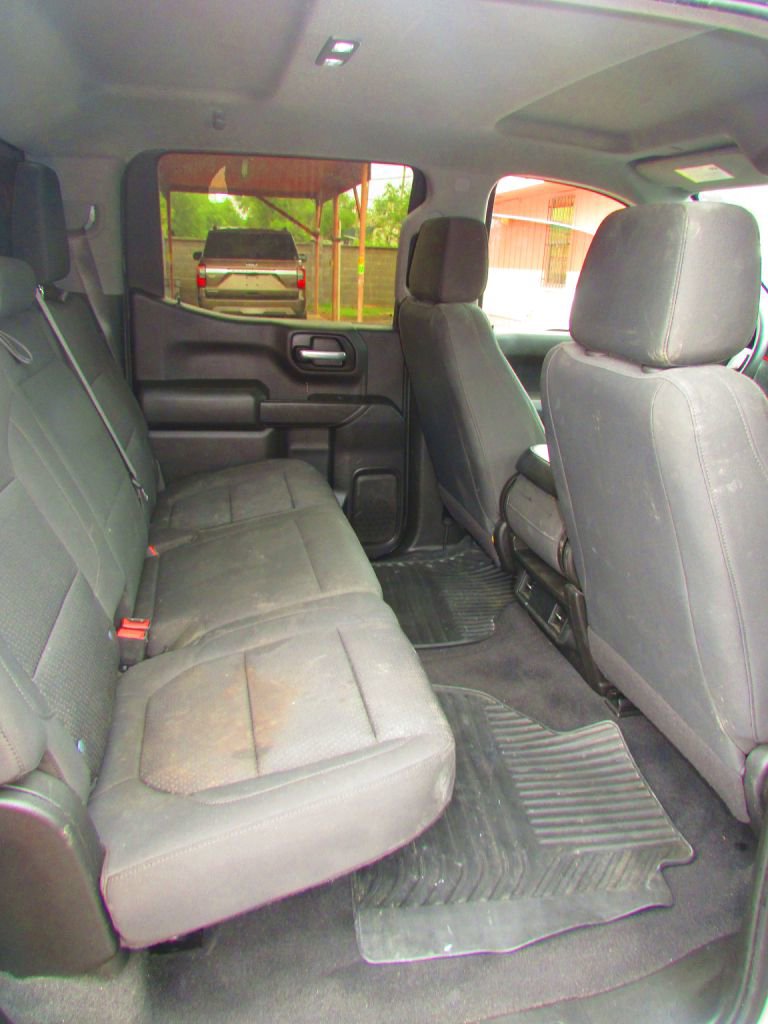 Used 2020 Chevrolet Silverado 1500 Custom w/ Custom Value Package image 25