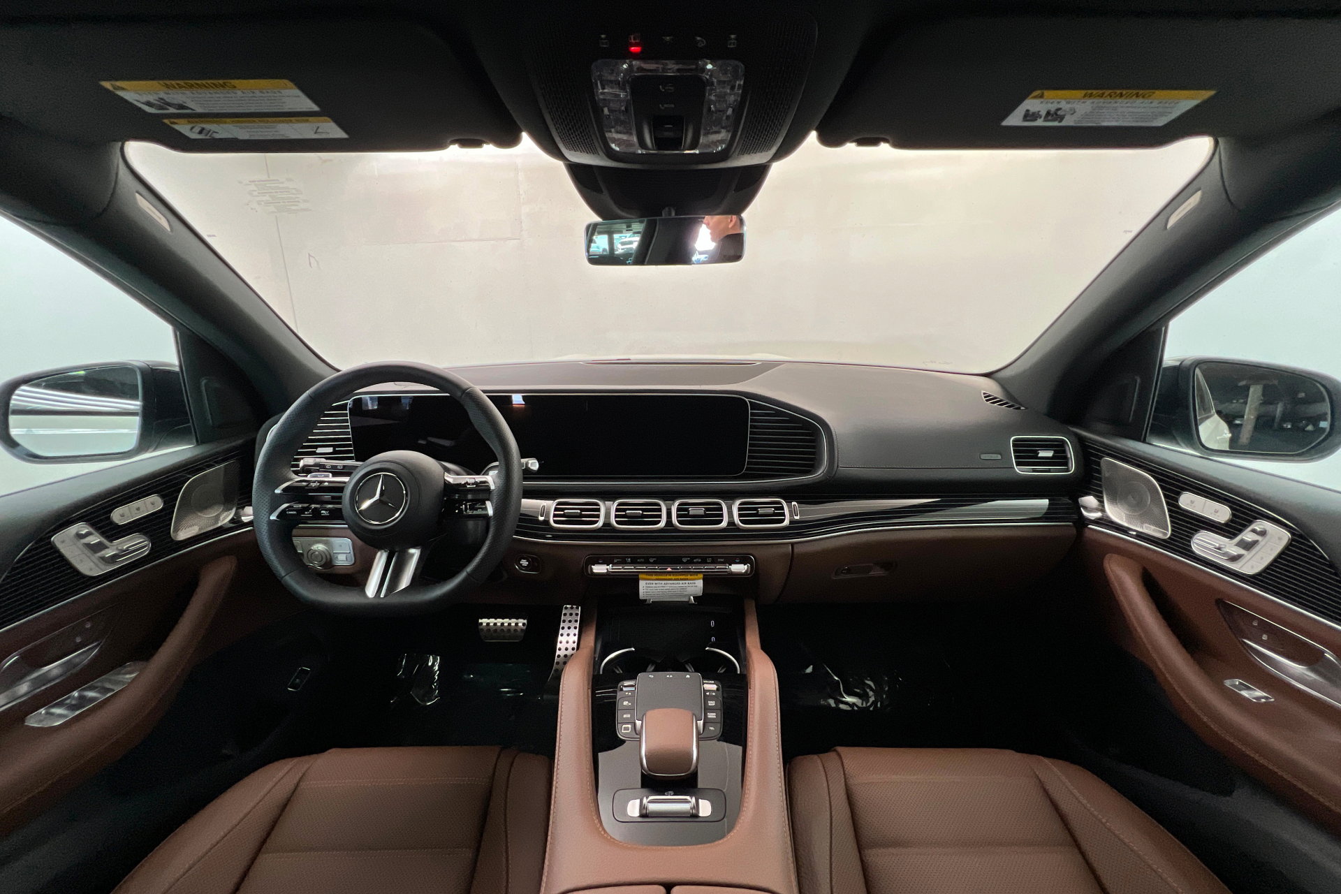 New 2026 Mercedes-Benz GLS 450 4MATIC image 9