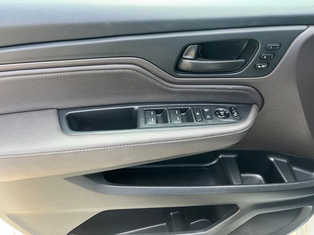 Used 2020 Honda Odyssey Touring image 42