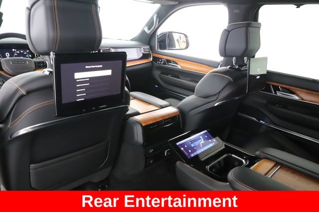 Used 2025 Jeep Grand Wagoneer L Series III w/ Rear Seat Video Group 1 AWD/4WD image 31