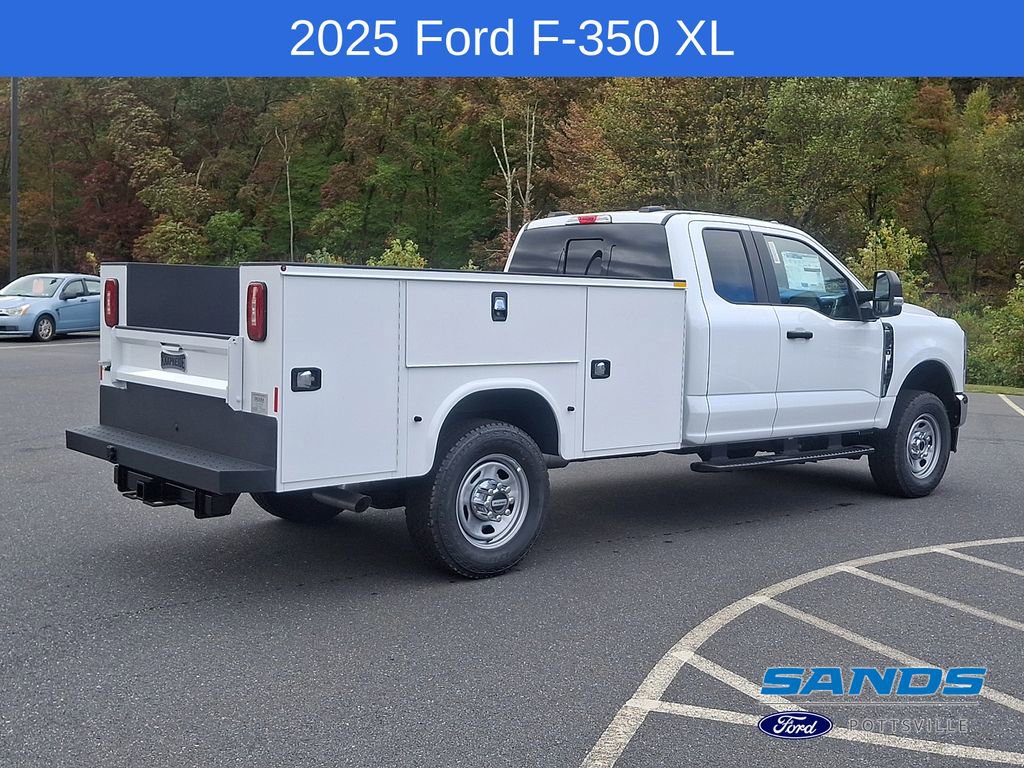 New 2025 Ford F350 4x4 SuperCab Super Duty video 3
