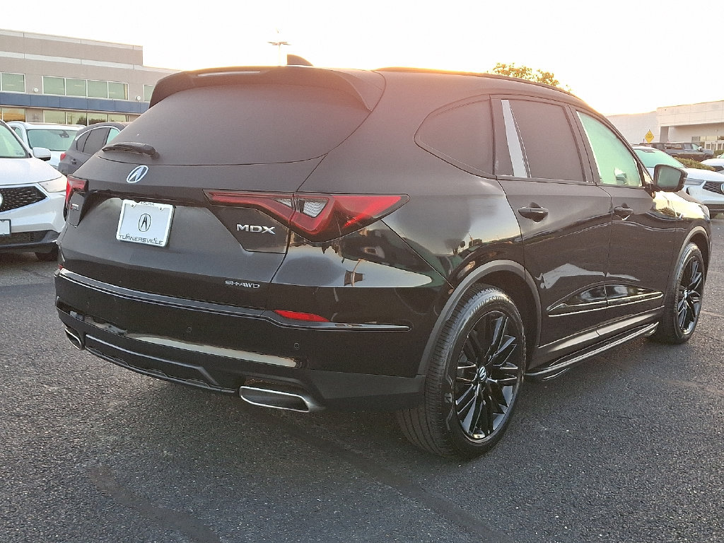 Certified 2025 Acura MDX A-Spec w/ Advance Package AWD/4WD image 6