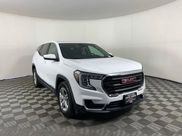 Used 2024 GMC Terrain SLE