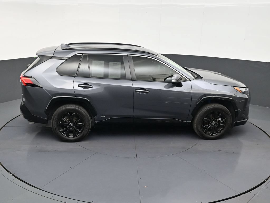 Used 2023 Toyota RAV4 SE AWD/4WD image 18