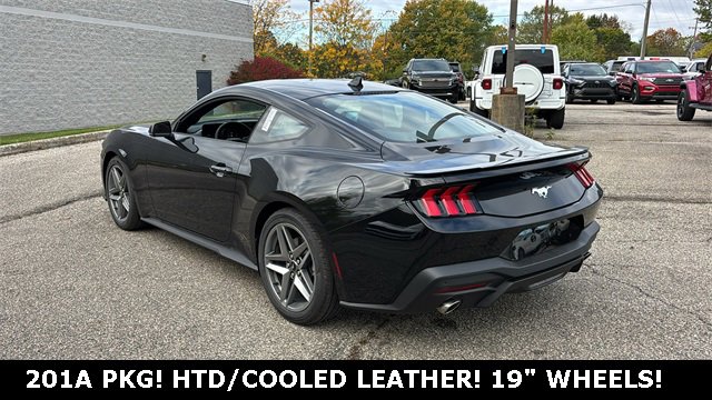 New 2026 Ford Mustang Premium image 4