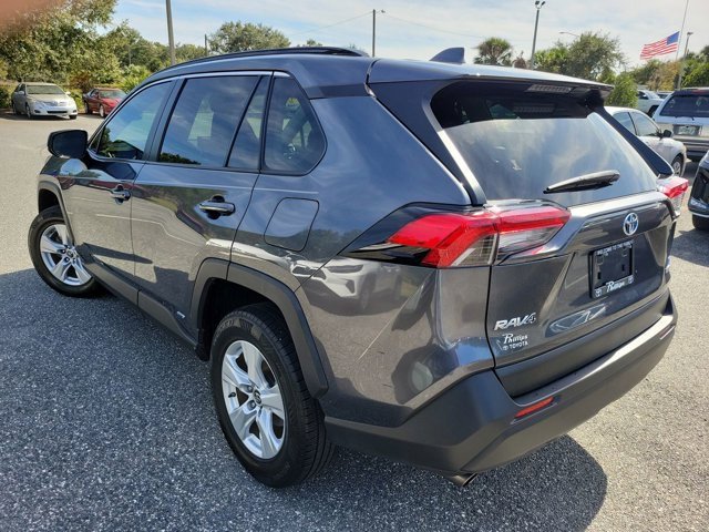 Used 2019 Toyota RAV4 LE image 12