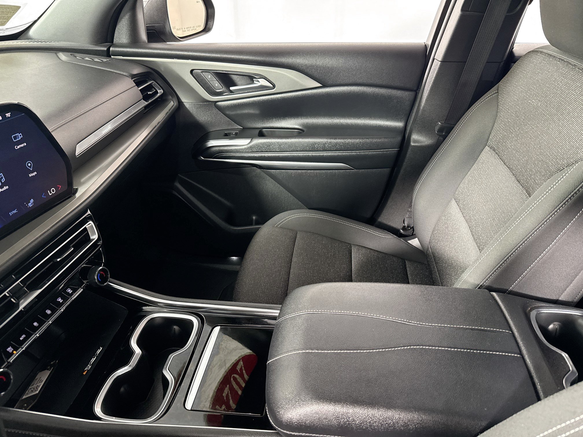 Used 2024 Chevrolet Traverse LT AWD/4WD image 23